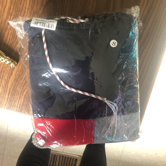 BNWT two piece track suit - Picture 2 of 3